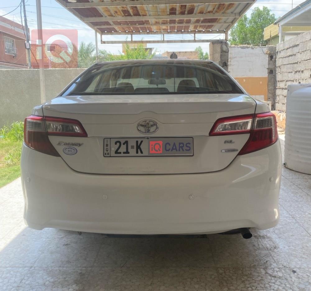 تۆیۆتا کامری